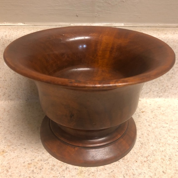 VTG carved wooden bowl - Picture 1 of 3